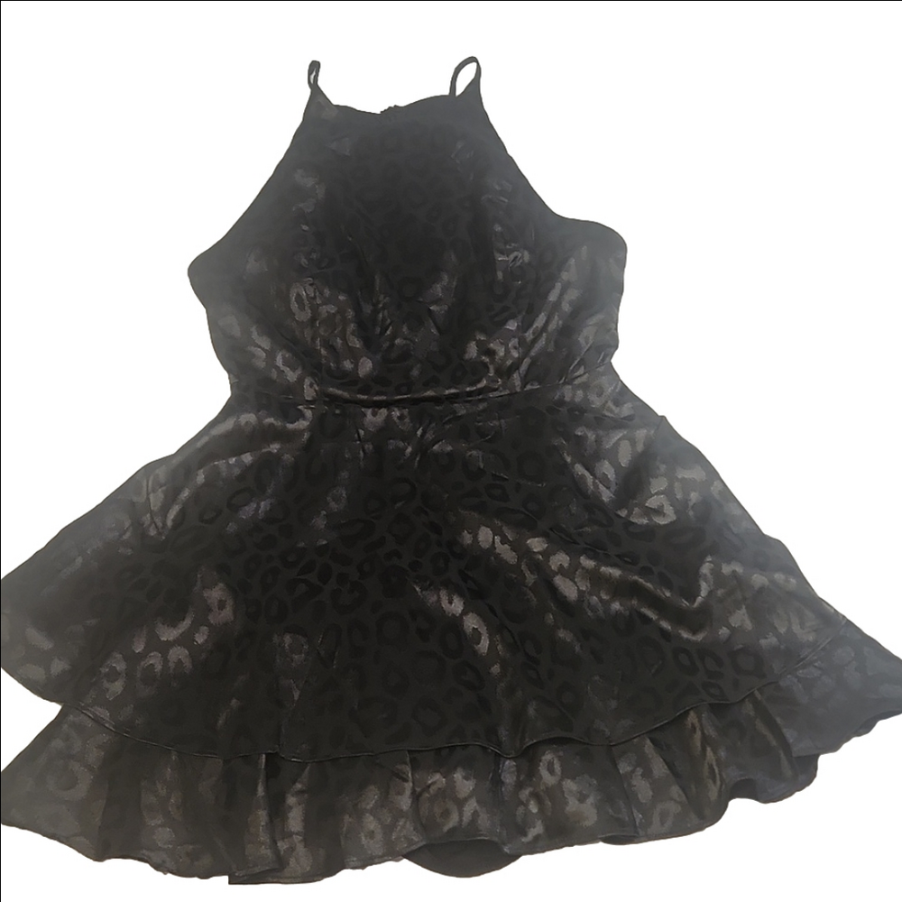 NWT Do + Be tiered monochrome leopard print romper, size Small